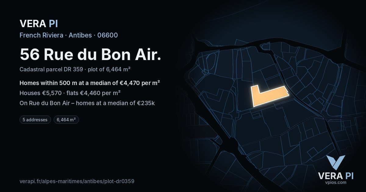 56 Rue du Bon Air, Antibes at night – the plot lit, the parcels around coloured by the prices near them