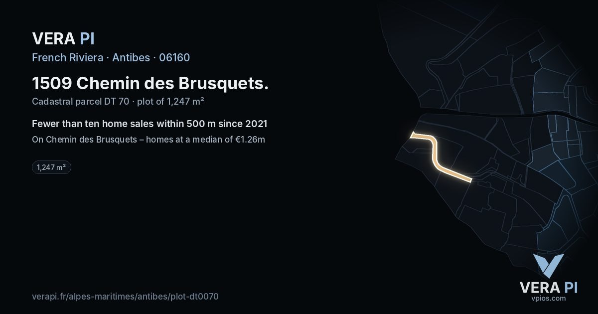 1509 Chemin des Brusquets, Antibes at night – the plot lit, the parcels around coloured by the prices near them