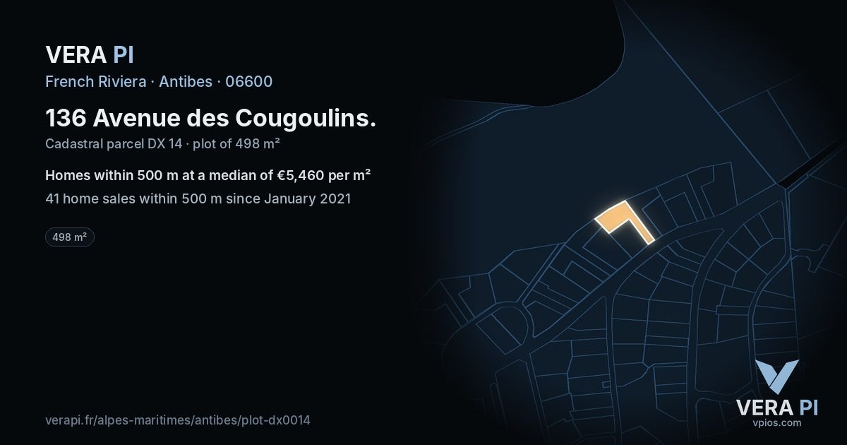 136 Avenue des Cougoulins, Antibes at night – the plot lit, the parcels around coloured by the prices near them