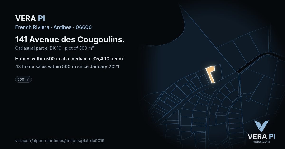141 Avenue des Cougoulins, Antibes at night – the plot lit, the parcels around coloured by the prices near them