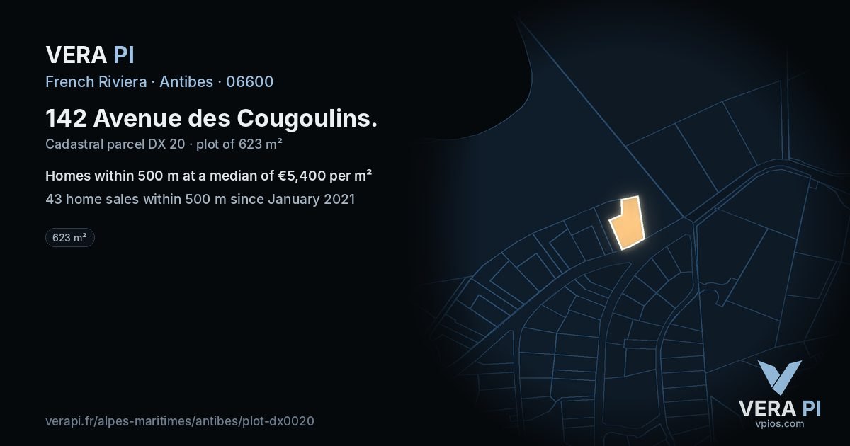 142 Avenue des Cougoulins, Antibes at night – the plot lit, the parcels around coloured by the prices near them