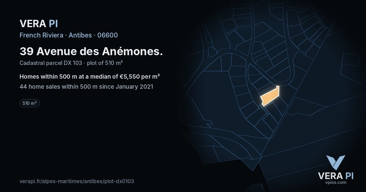 39 Avenue des Anémones, Antibes at night – the plot lit, the parcels around coloured by the prices near them