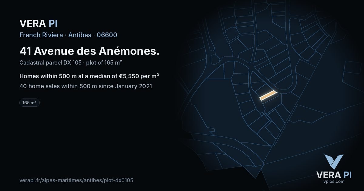 41 Avenue des Anémones, Antibes at night – the plot lit, the parcels around coloured by the prices near them