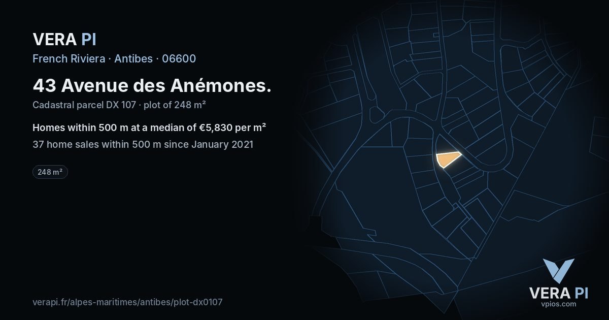 43 Avenue des Anémones, Antibes at night – the plot lit, the parcels around coloured by the prices near them