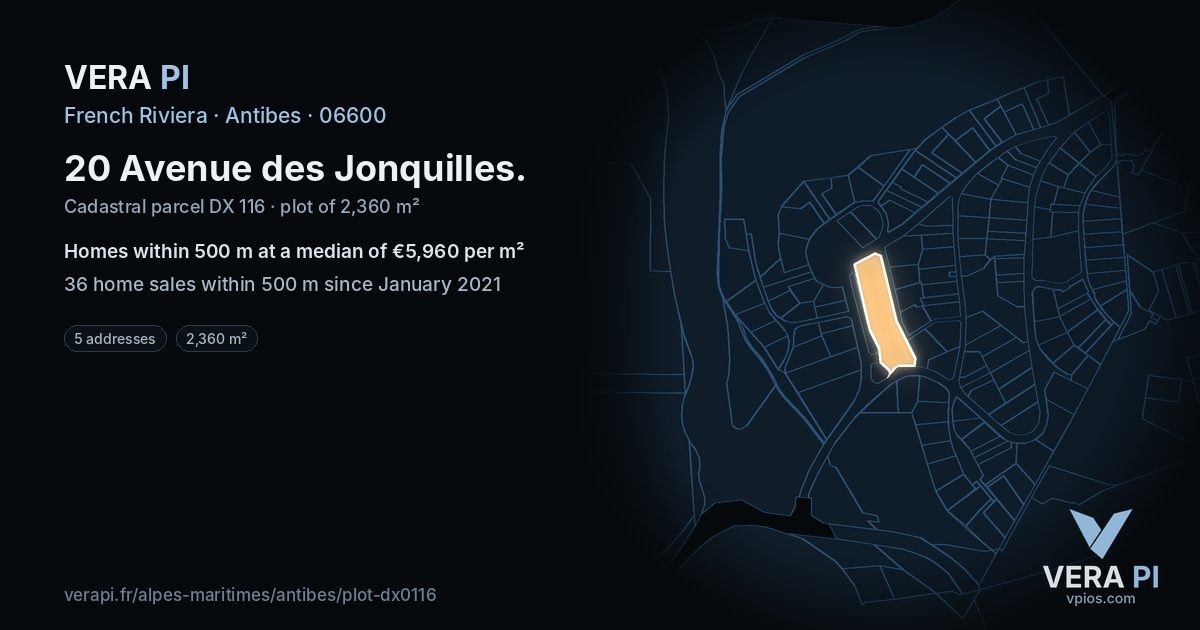 20 Avenue des Jonquilles, Antibes at night – the plot lit, the parcels around coloured by the prices near them