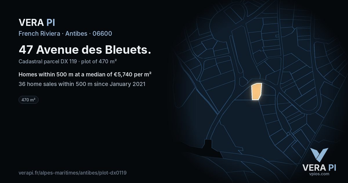 47 Avenue des Bleuets, Antibes at night – the plot lit, the parcels around coloured by the prices near them