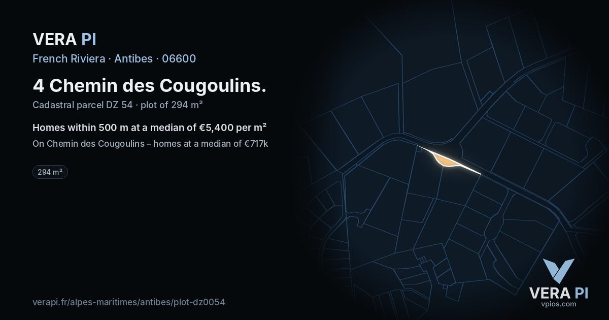 4 Chemin des Cougoulins, Antibes at night – the plot lit, the parcels around coloured by the prices near them