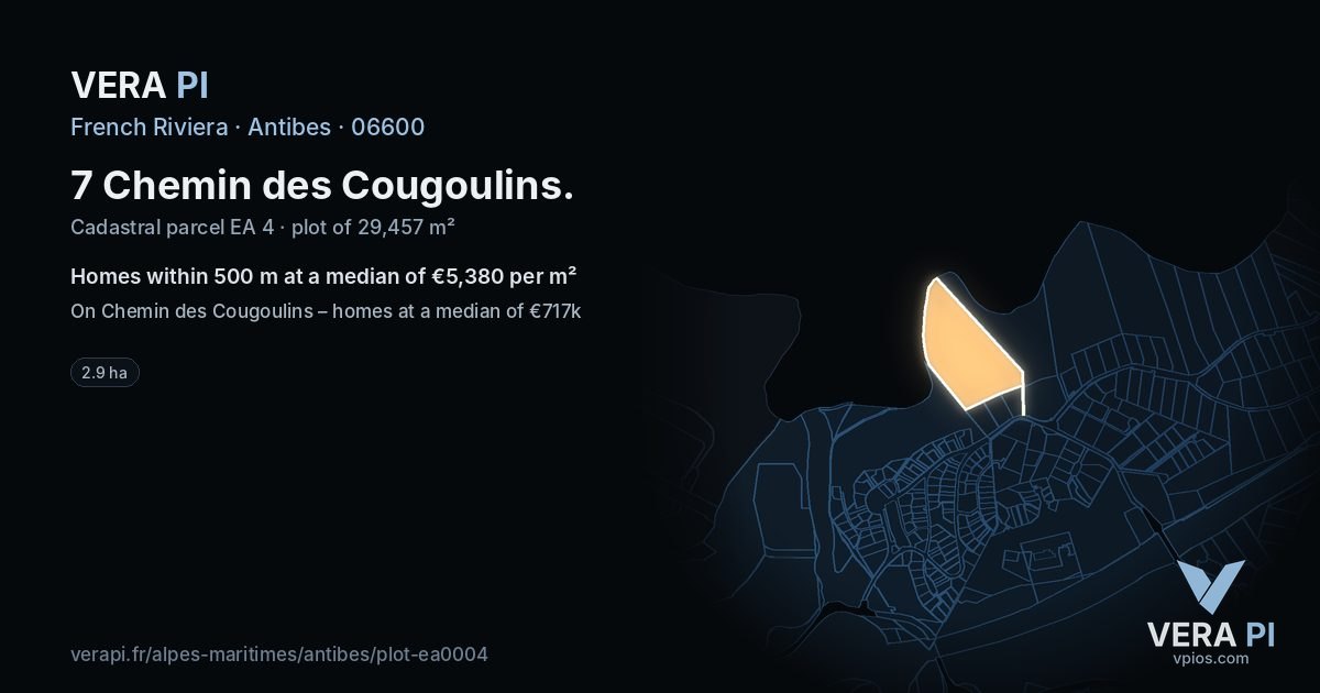 7 Chemin des Cougoulins, Antibes at night – the plot lit, the parcels around coloured by the prices near them