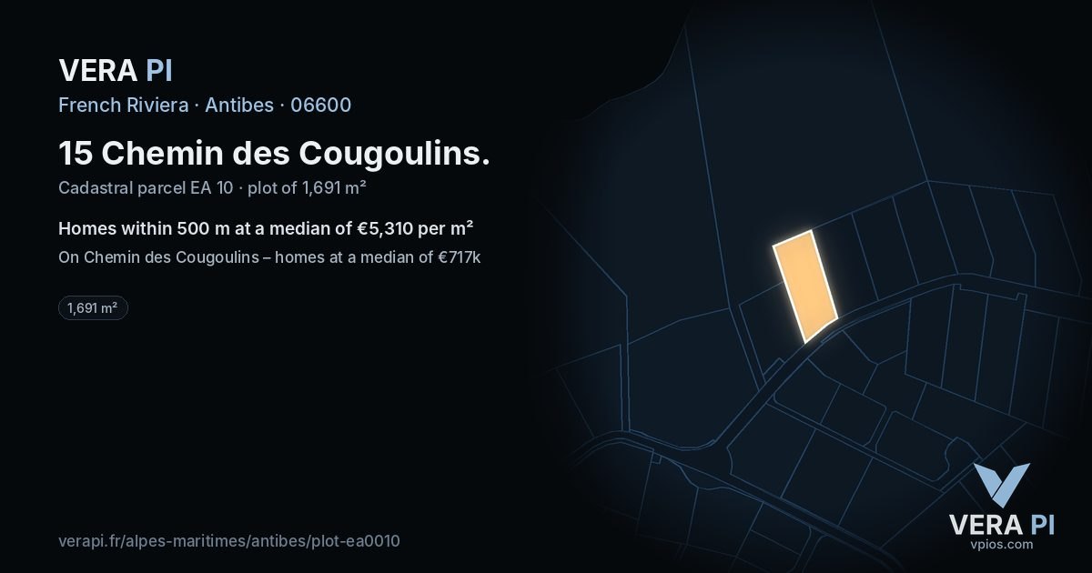 15 Chemin des Cougoulins, Antibes at night – the plot lit, the parcels around coloured by the prices near them