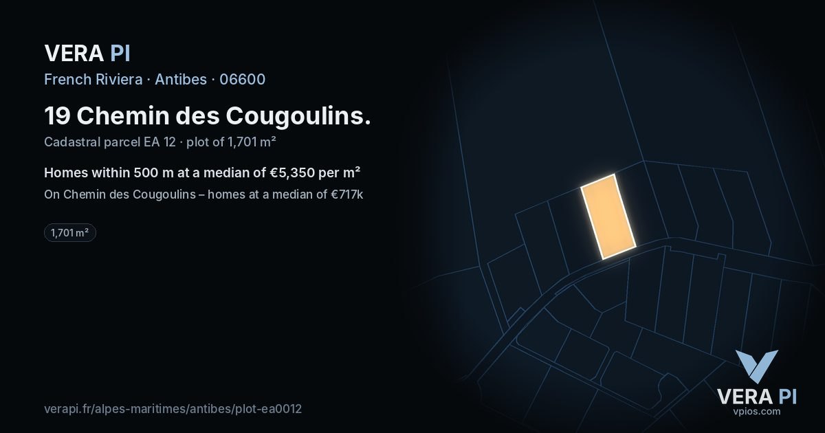 19 Chemin des Cougoulins, Antibes at night – the plot lit, the parcels around coloured by the prices near them