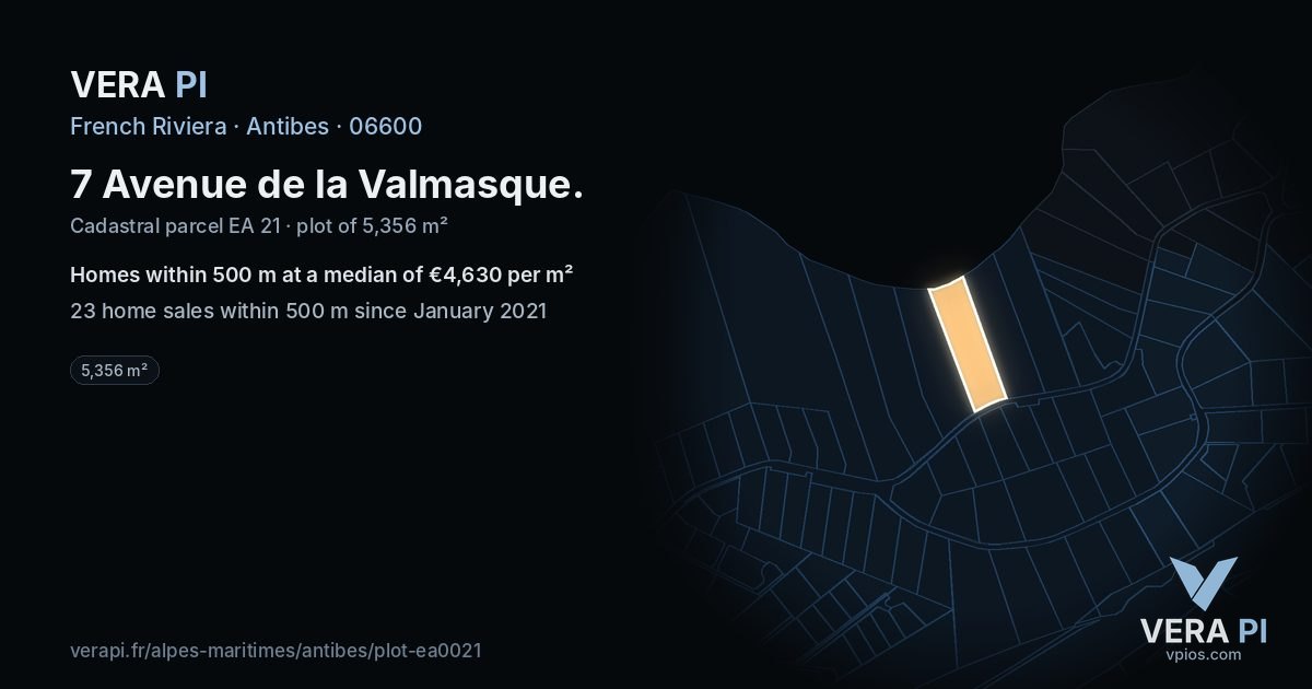 7 Avenue de la Valmasque, Antibes at night – the plot lit, the parcels around coloured by the prices near them