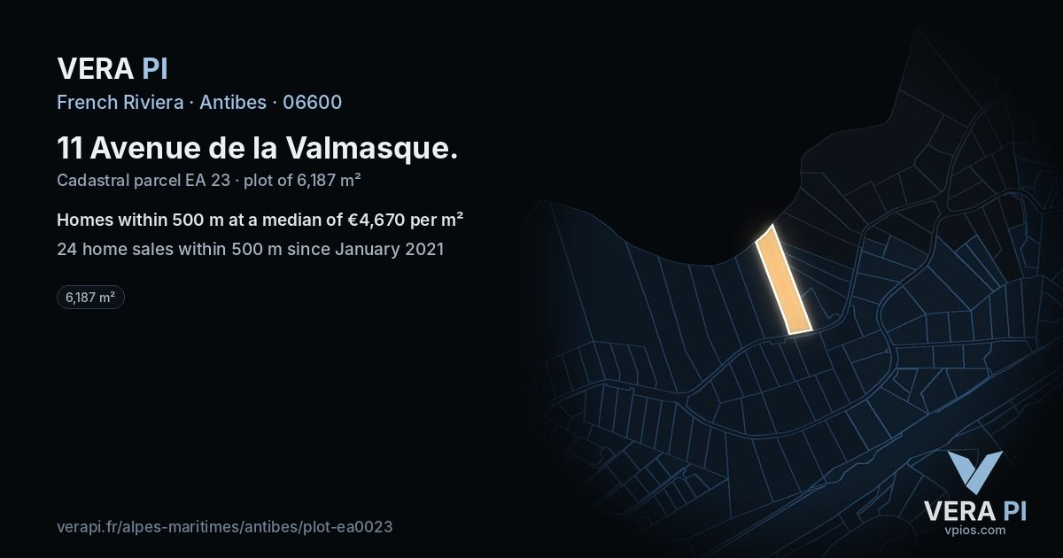11 Avenue de la Valmasque, Antibes at night – the plot lit, the parcels around coloured by the prices near them