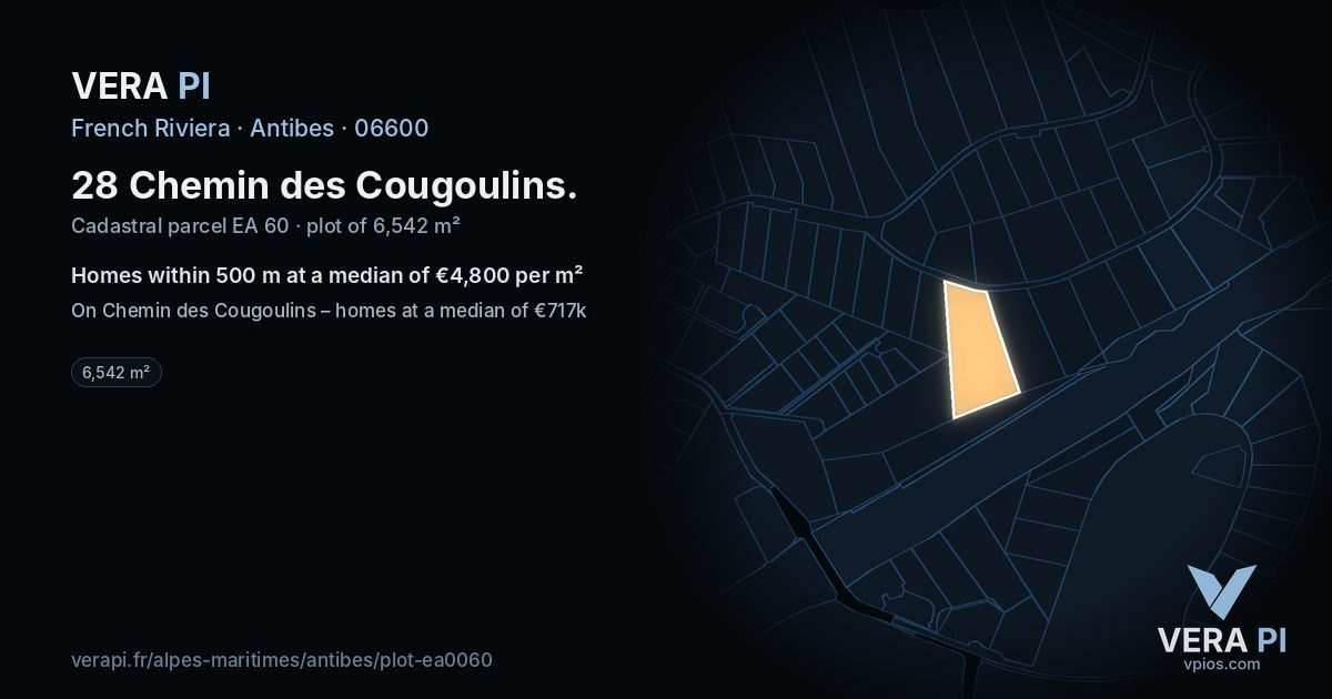 28 Chemin des Cougoulins, Antibes at night – the plot lit, the parcels around coloured by the prices near them