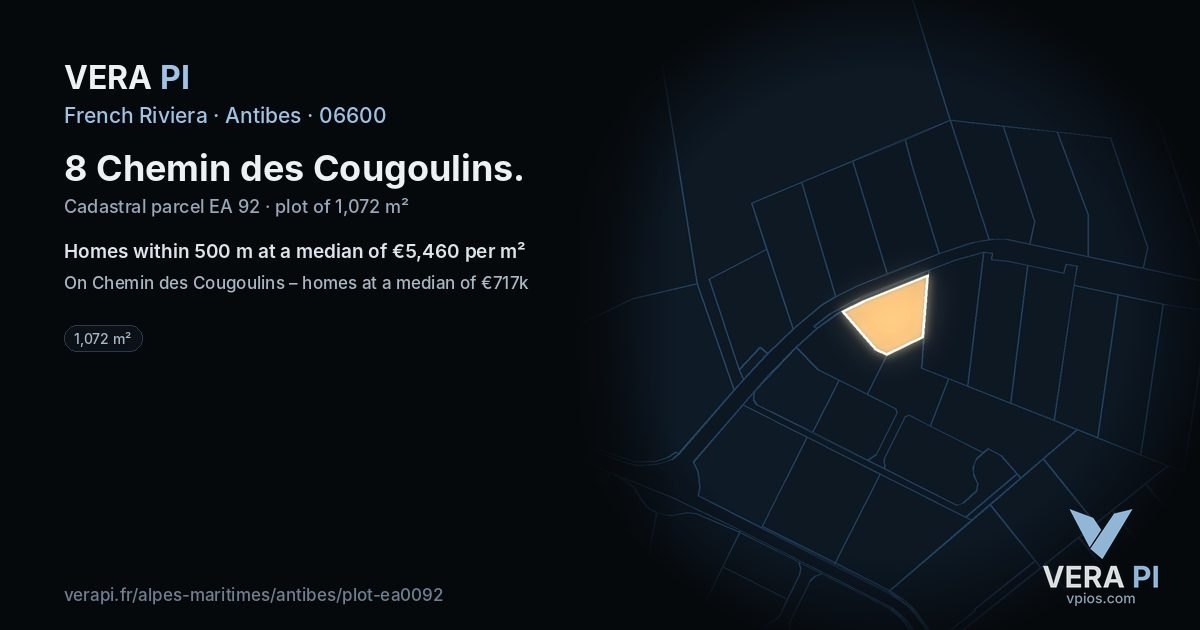 8 Chemin des Cougoulins, Antibes at night – the plot lit, the parcels around coloured by the prices near them