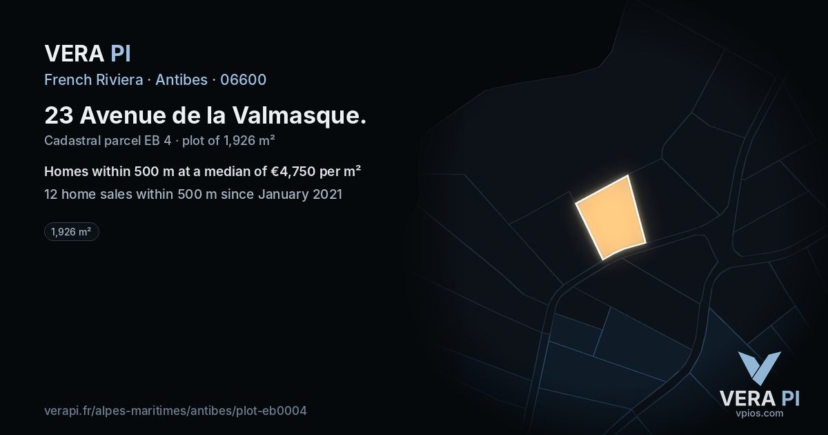 23 Avenue de la Valmasque, Antibes at night – the plot lit, the parcels around coloured by the prices near them