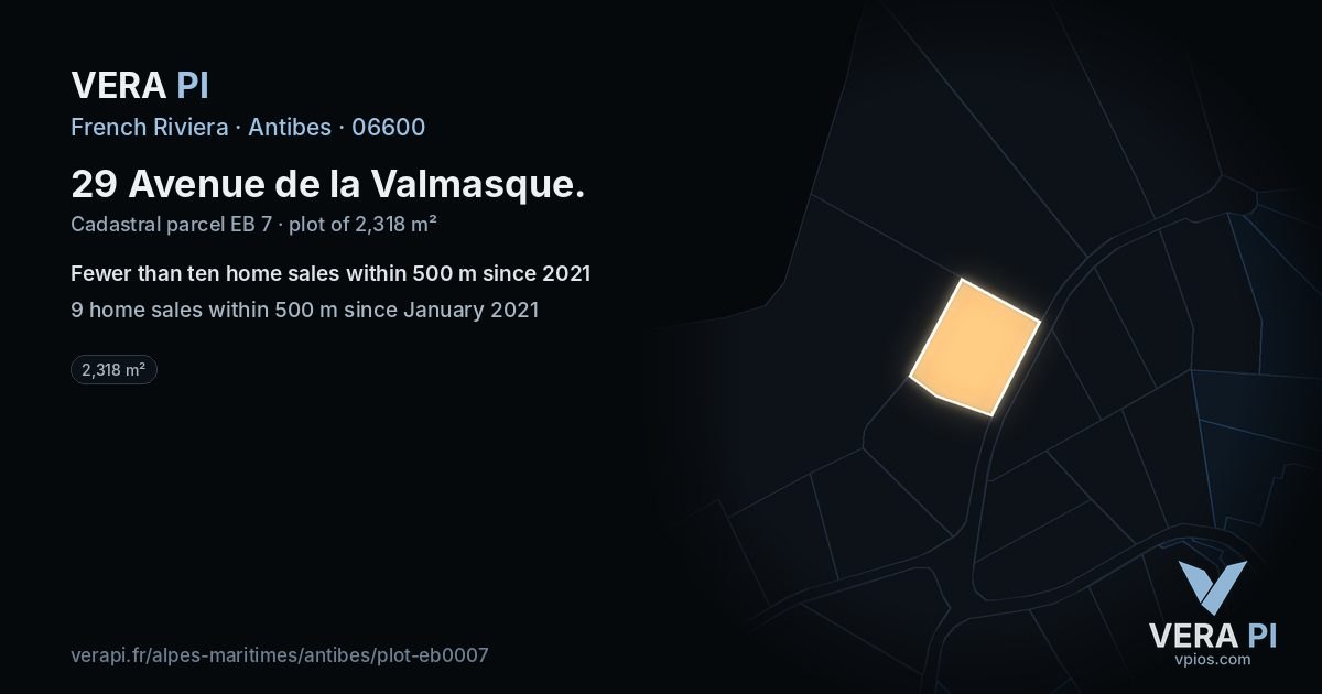 29 Avenue de la Valmasque, Antibes at night – the plot lit, the parcels around coloured by the prices near them