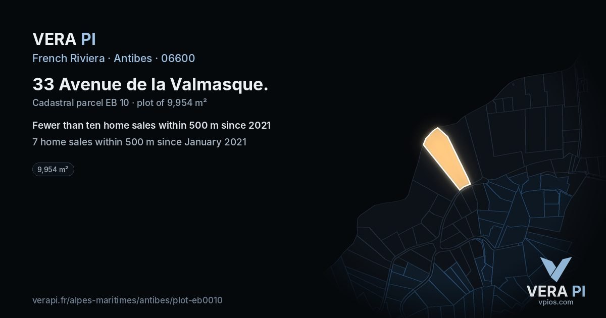 33 Avenue de la Valmasque, Antibes at night – the plot lit, the parcels around coloured by the prices near them
