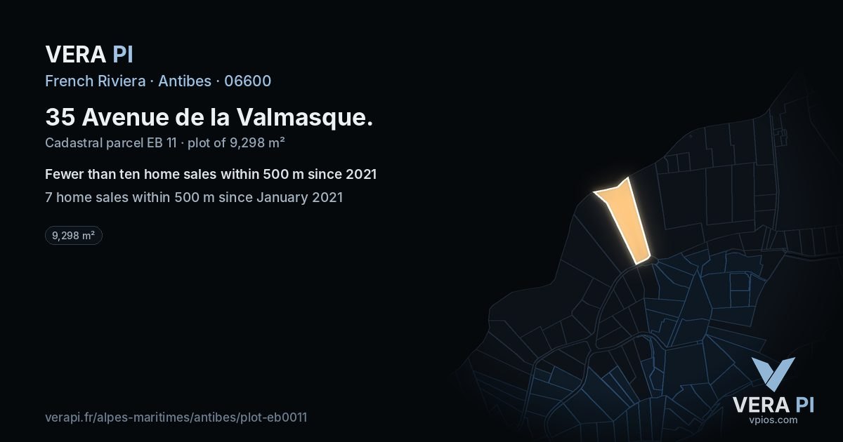 35 Avenue de la Valmasque, Antibes at night – the plot lit, the parcels around coloured by the prices near them