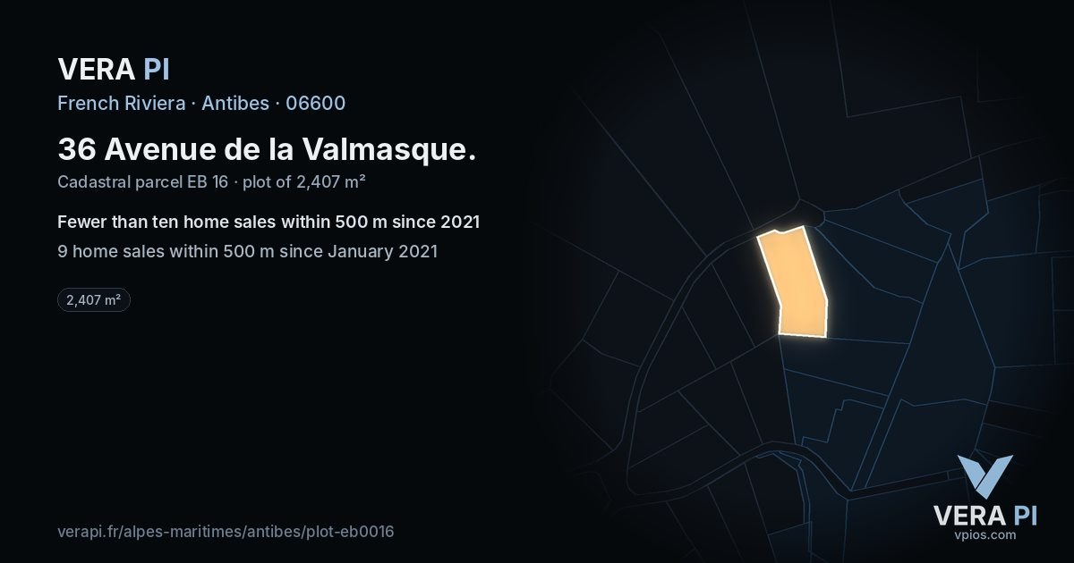 36 Avenue de la Valmasque, Antibes at night – the plot lit, the parcels around coloured by the prices near them