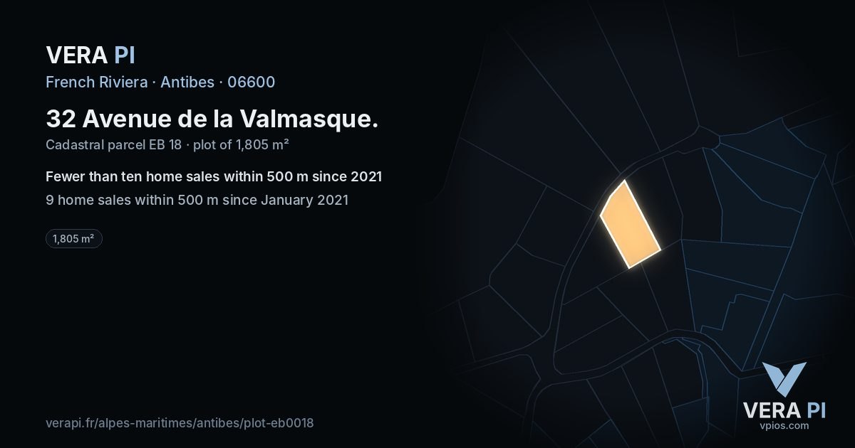 32 Avenue de la Valmasque, Antibes at night – the plot lit, the parcels around coloured by the prices near them