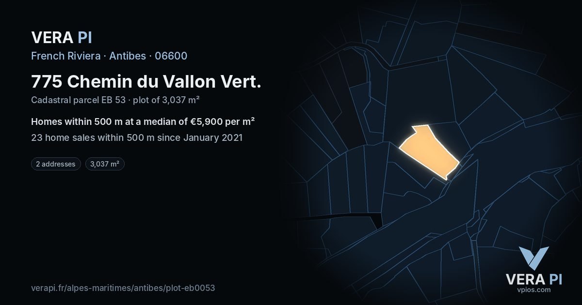 775 Chemin du Vallon Vert, Antibes at night – the plot lit, the parcels around coloured by the prices near them