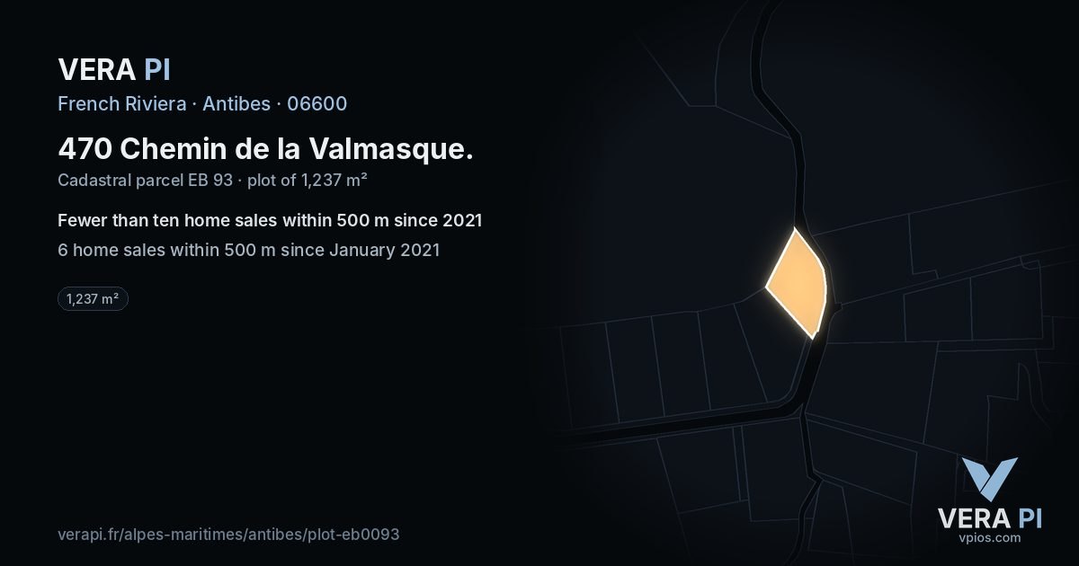 470 Chemin de la Valmasque, Antibes at night – the plot lit, the parcels around coloured by the prices near them