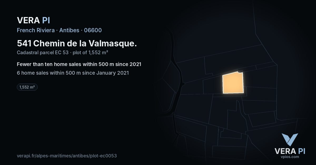 541 Chemin de la Valmasque, Antibes at night – the plot lit, the parcels around coloured by the prices near them