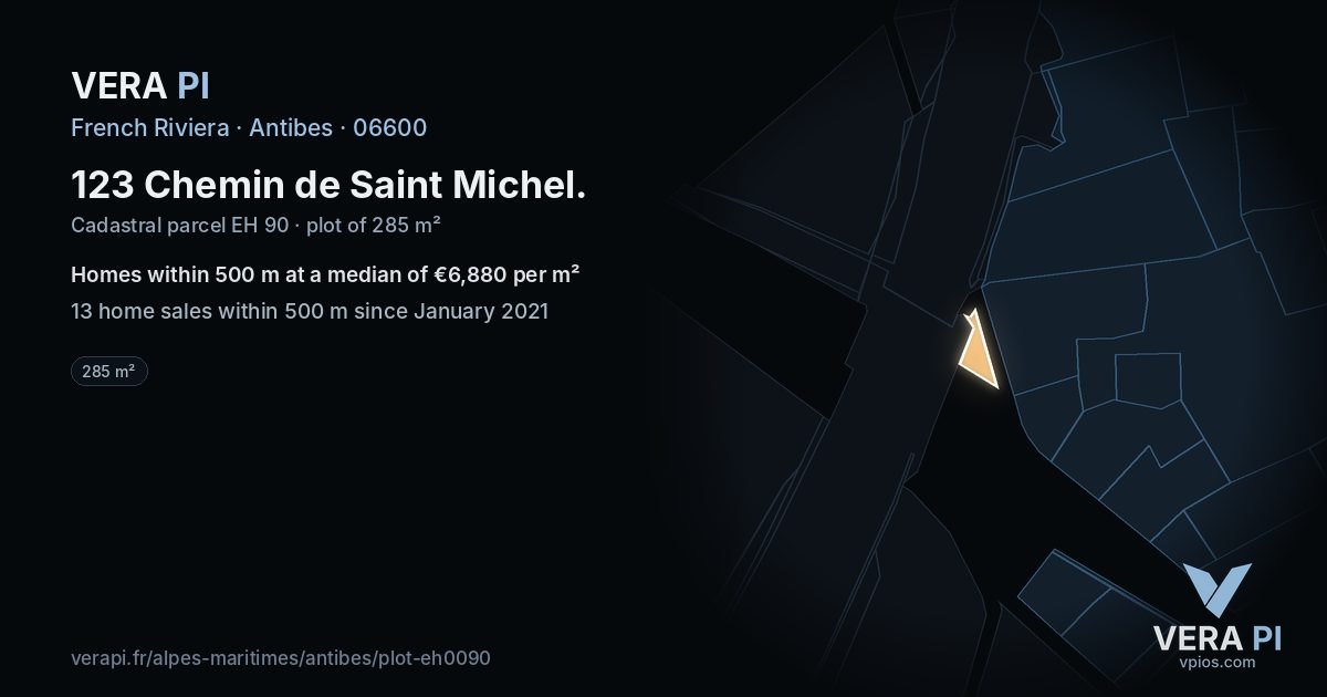 123 Chemin de Saint Michel, Antibes at night – the plot lit, the parcels around coloured by the prices near them