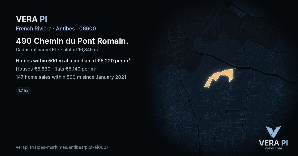 490 Chemin du Pont Romain, Antibes at night – the plot lit, the parcels around coloured by the prices near them