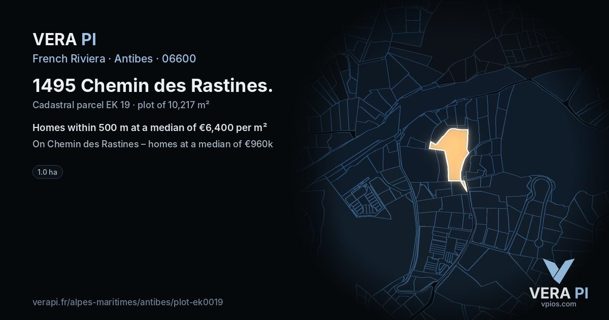 1495 Chemin des Rastines, Antibes at night – the plot lit, the parcels around coloured by the prices near them