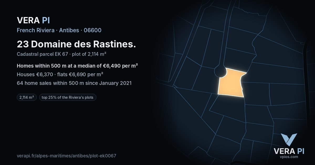 23 Domaine des Rastines, Antibes at night – the plot lit, the parcels around coloured by the prices near them