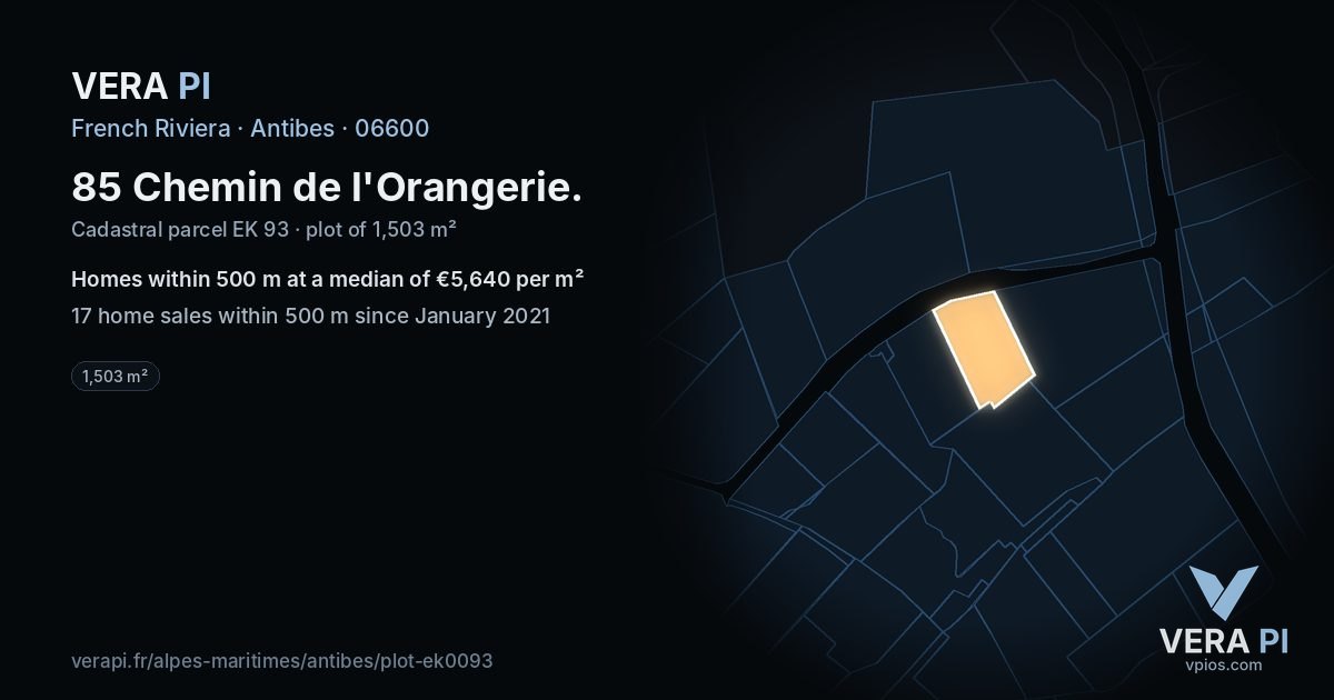 85 Chemin de l'Orangerie, Antibes at night – the plot lit, the parcels around coloured by the prices near them