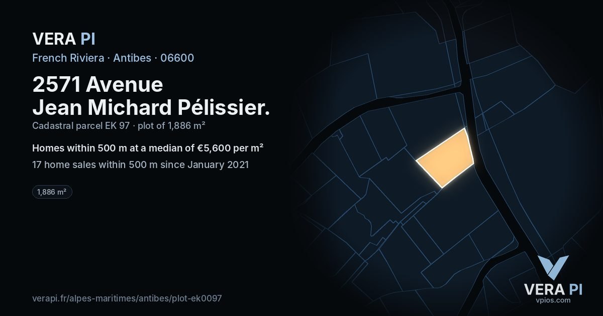2571 Avenue Jean Michard Pélissier, Antibes at night – the plot lit, the parcels around coloured by the prices near them