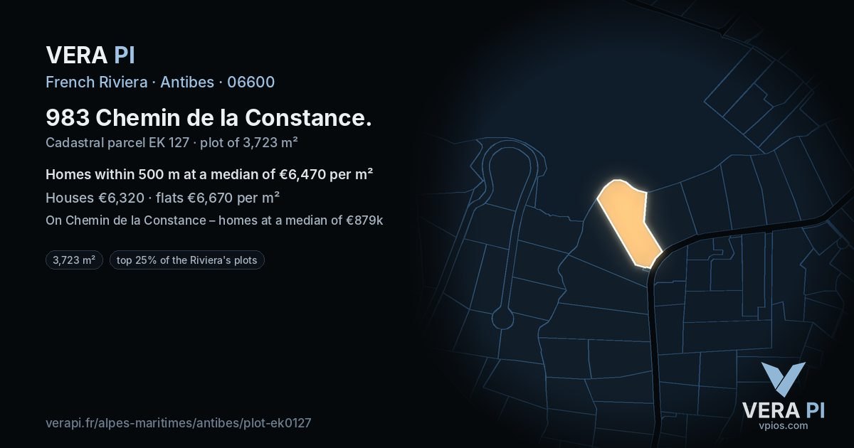 983 Chemin de la Constance, Antibes at night – the plot lit, the parcels around coloured by the prices near them