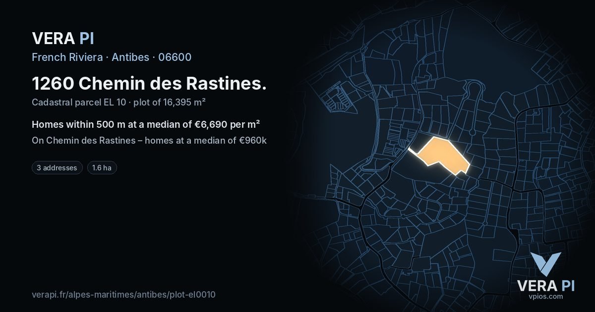 1260 Chemin des Rastines, Antibes at night – the plot lit, the parcels around coloured by the prices near them