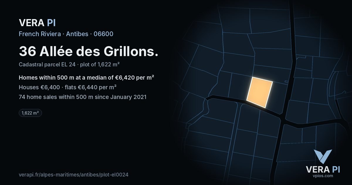36 Allée des Grillons, Antibes at night – the plot lit, the parcels around coloured by the prices near them