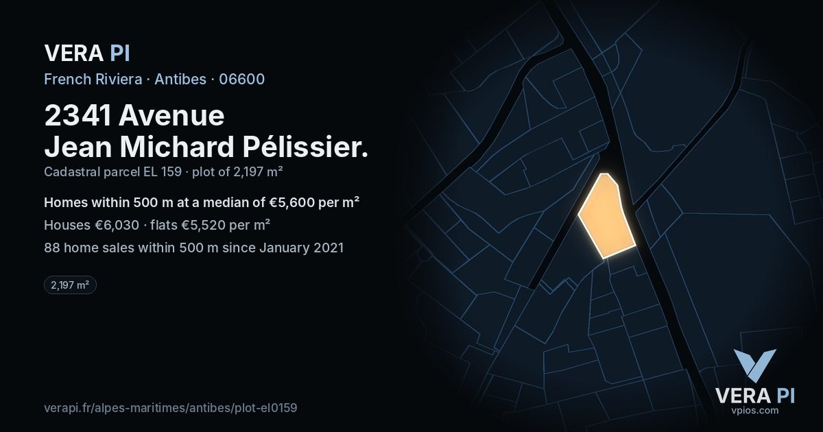 2341 Avenue Jean Michard Pélissier, Antibes at night – the plot lit, the parcels around coloured by the prices near them