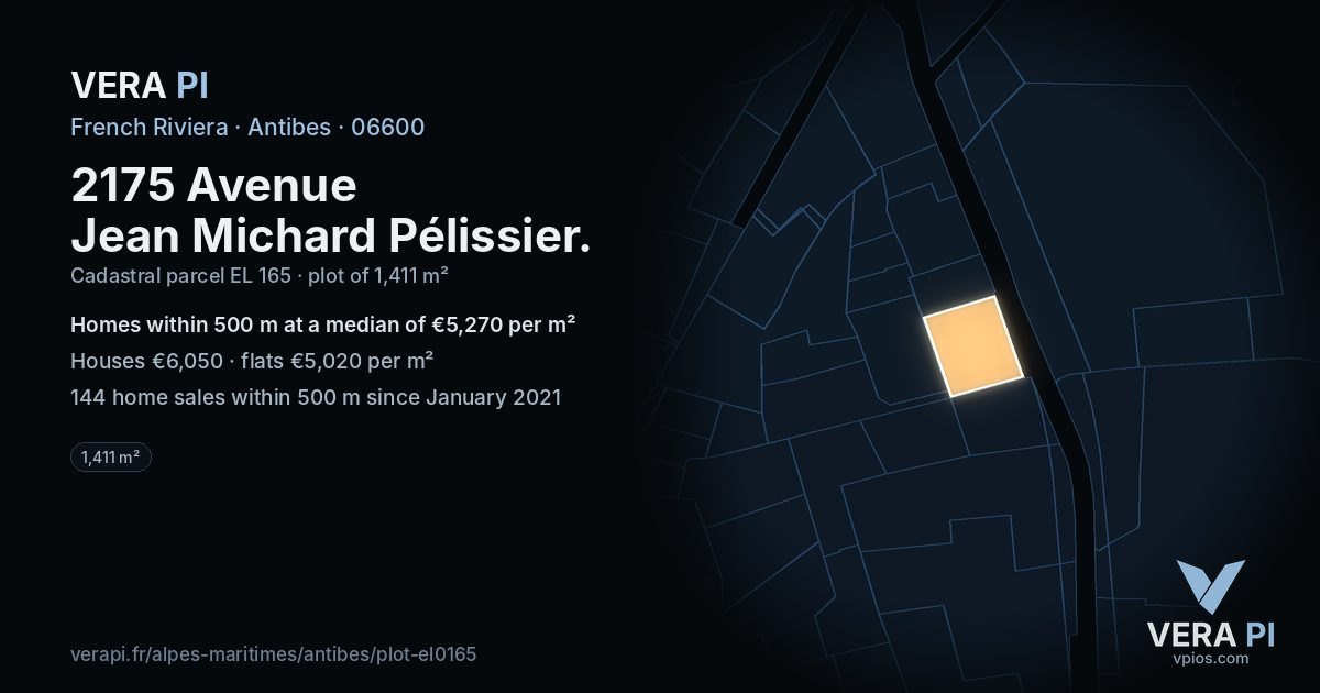 2175 Avenue Jean Michard Pélissier, Antibes at night – the plot lit, the parcels around coloured by the prices near them