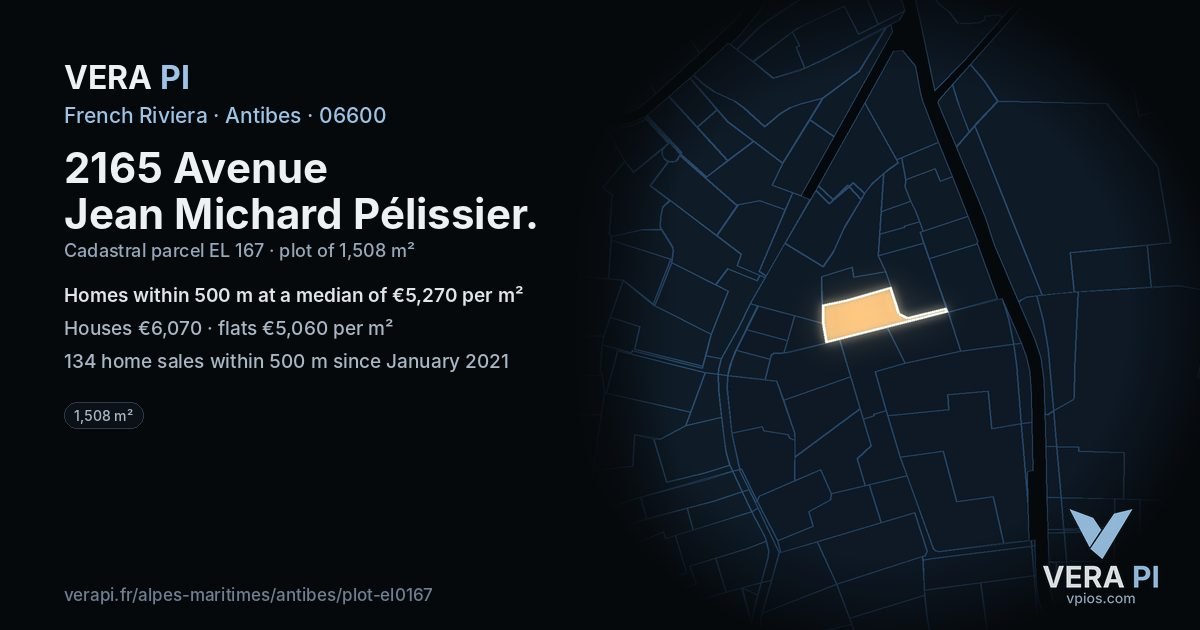 2165 Avenue Jean Michard Pélissier, Antibes at night – the plot lit, the parcels around coloured by the prices near them