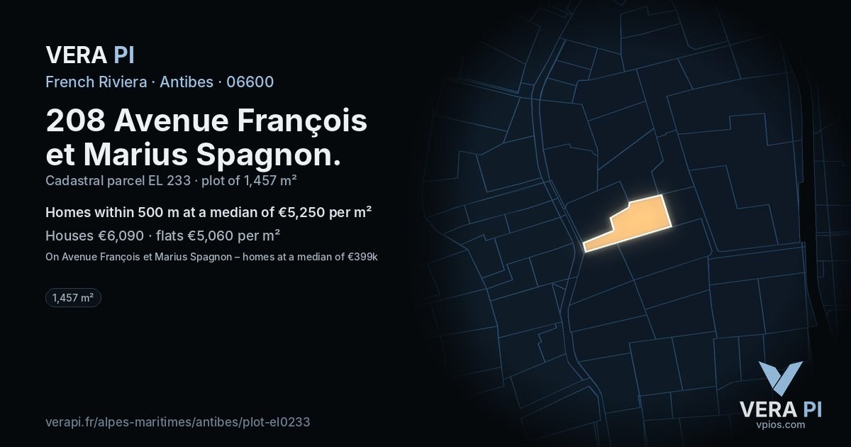 208 Avenue François et Marius Spagnon, Antibes at night – the plot lit, the parcels around coloured by the prices near them