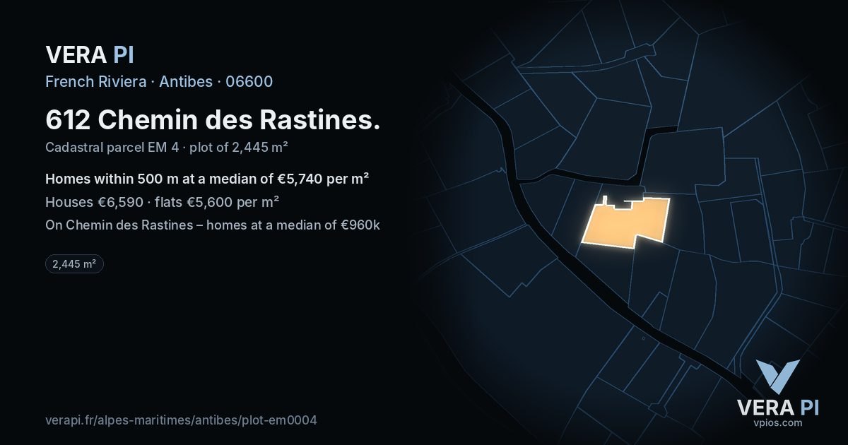 612 Chemin des Rastines, Antibes at night – the plot lit, the parcels around coloured by the prices near them