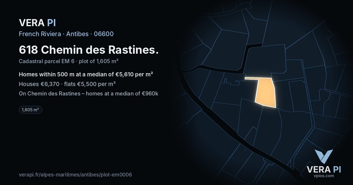 618 Chemin des Rastines, Antibes at night – the plot lit, the parcels around coloured by the prices near them