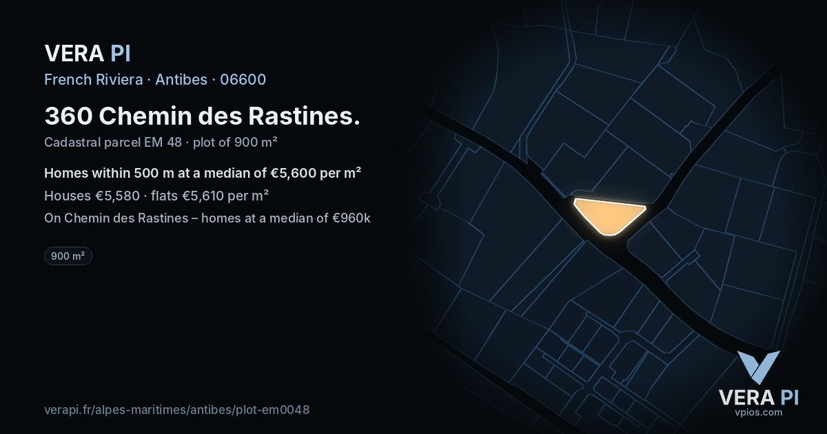 360 Chemin des Rastines, Antibes at night – the plot lit, the parcels around coloured by the prices near them