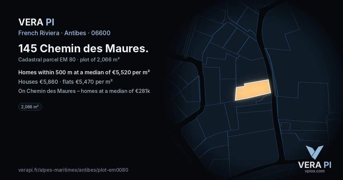 145 Chemin des Maures, Antibes at night – the plot lit, the parcels around coloured by the prices near them