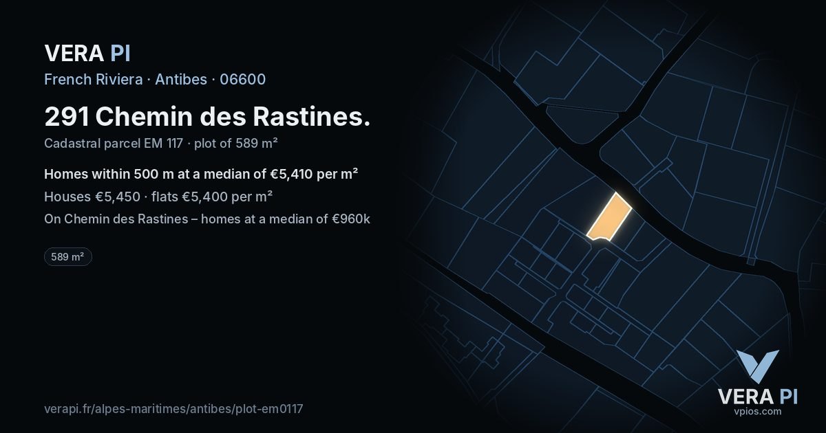 291 Chemin des Rastines, Antibes at night – the plot lit, the parcels around coloured by the prices near them