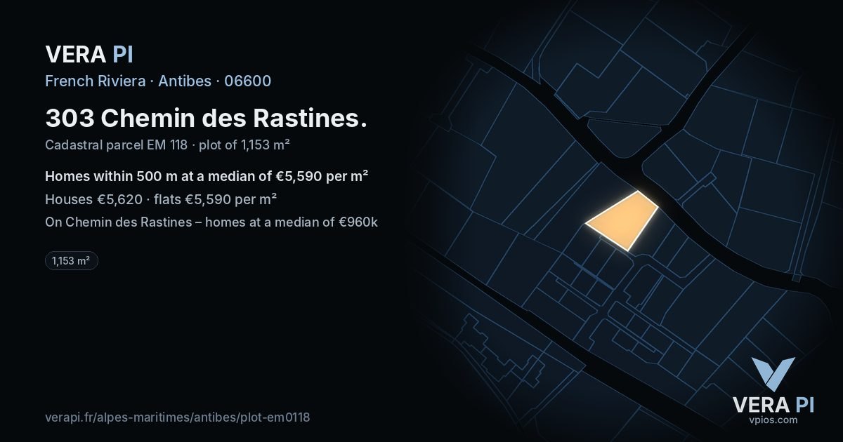 303 Chemin des Rastines, Antibes at night – the plot lit, the parcels around coloured by the prices near them