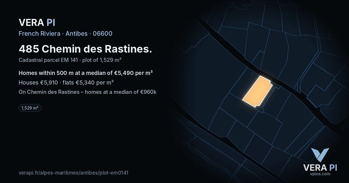 485 Chemin des Rastines, Antibes at night – the plot lit, the parcels around coloured by the prices near them