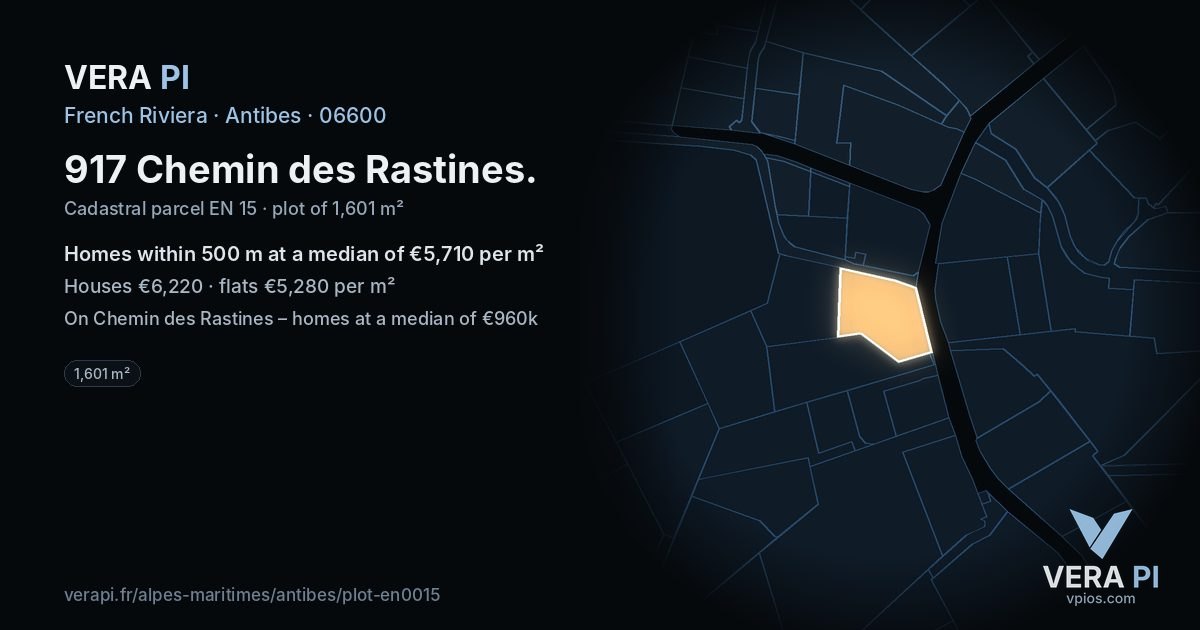 917 Chemin des Rastines, Antibes at night – the plot lit, the parcels around coloured by the prices near them