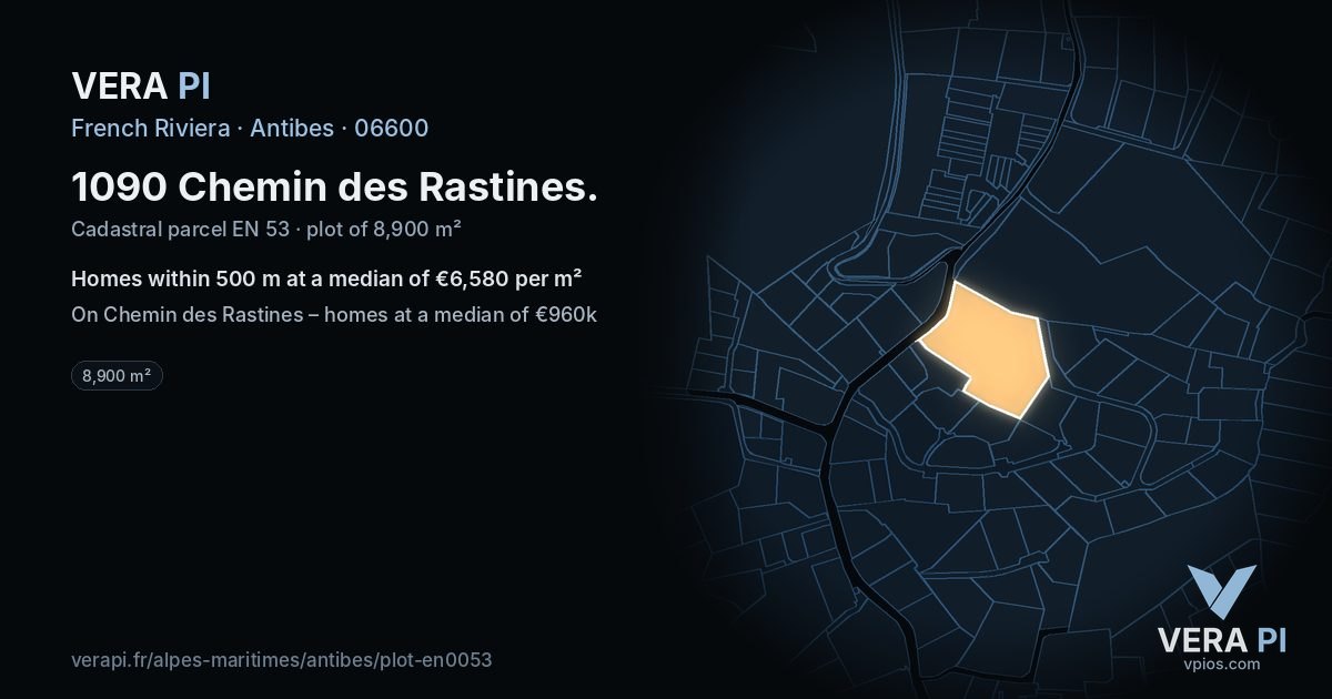 1090 Chemin des Rastines, Antibes at night – the plot lit, the parcels around coloured by the prices near them