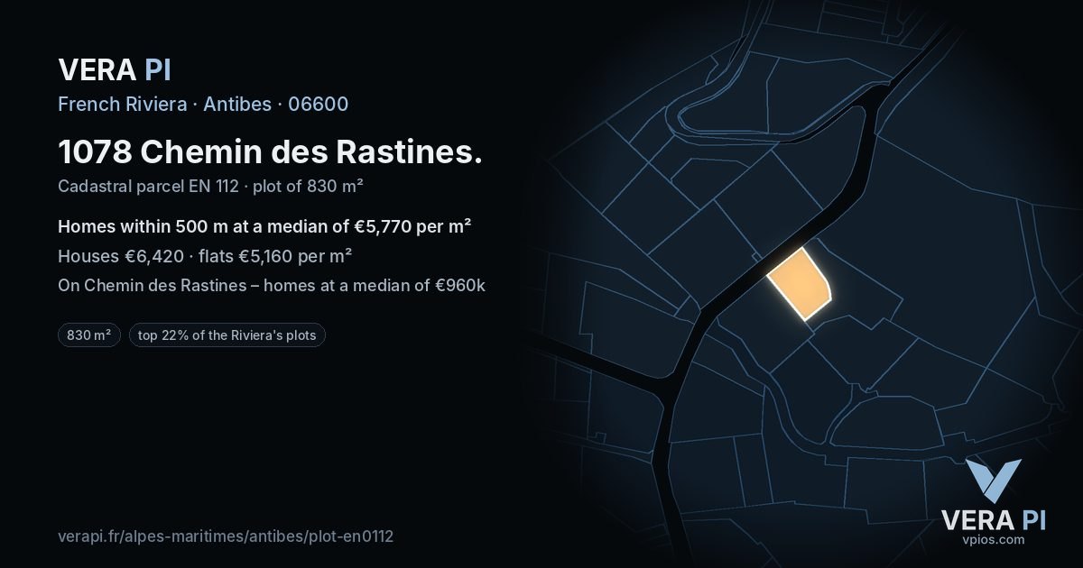 1078 Chemin des Rastines, Antibes at night – the plot lit, the parcels around coloured by the prices near them